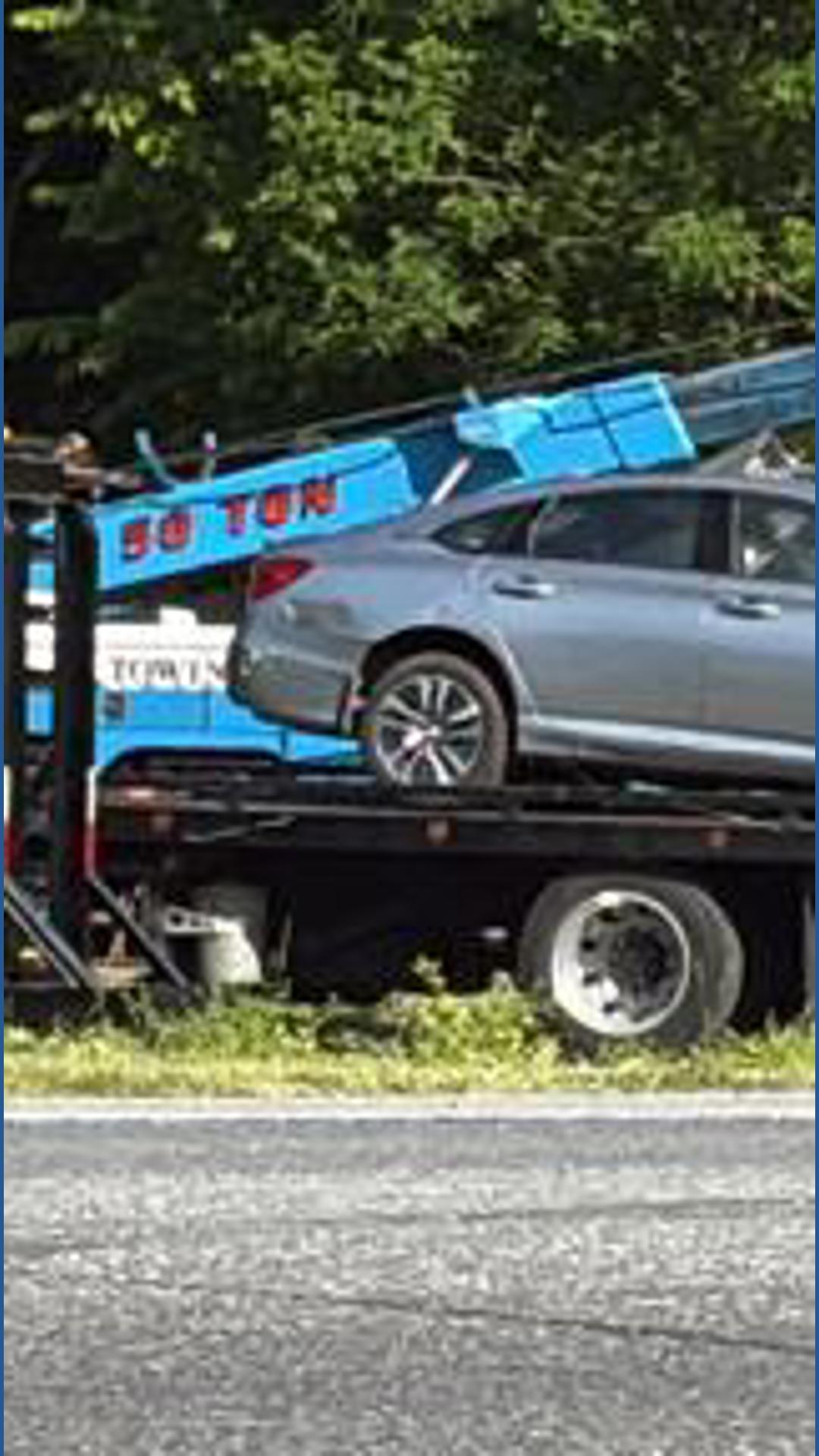 Coroner responds to vehicle crash in Lebanon County | fox43.com