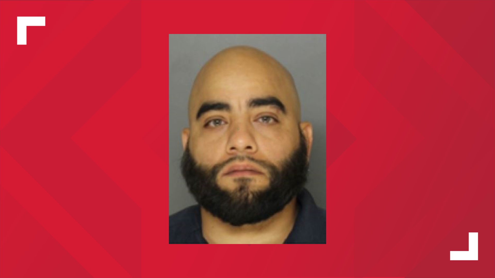 Lancaster man charged with drug dealing | fox43.com