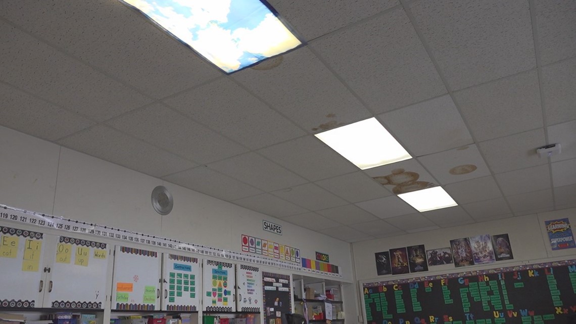 Lawmakers weigh solutions to fix 'crumbling' Pa. Schools - Vimarsana News
