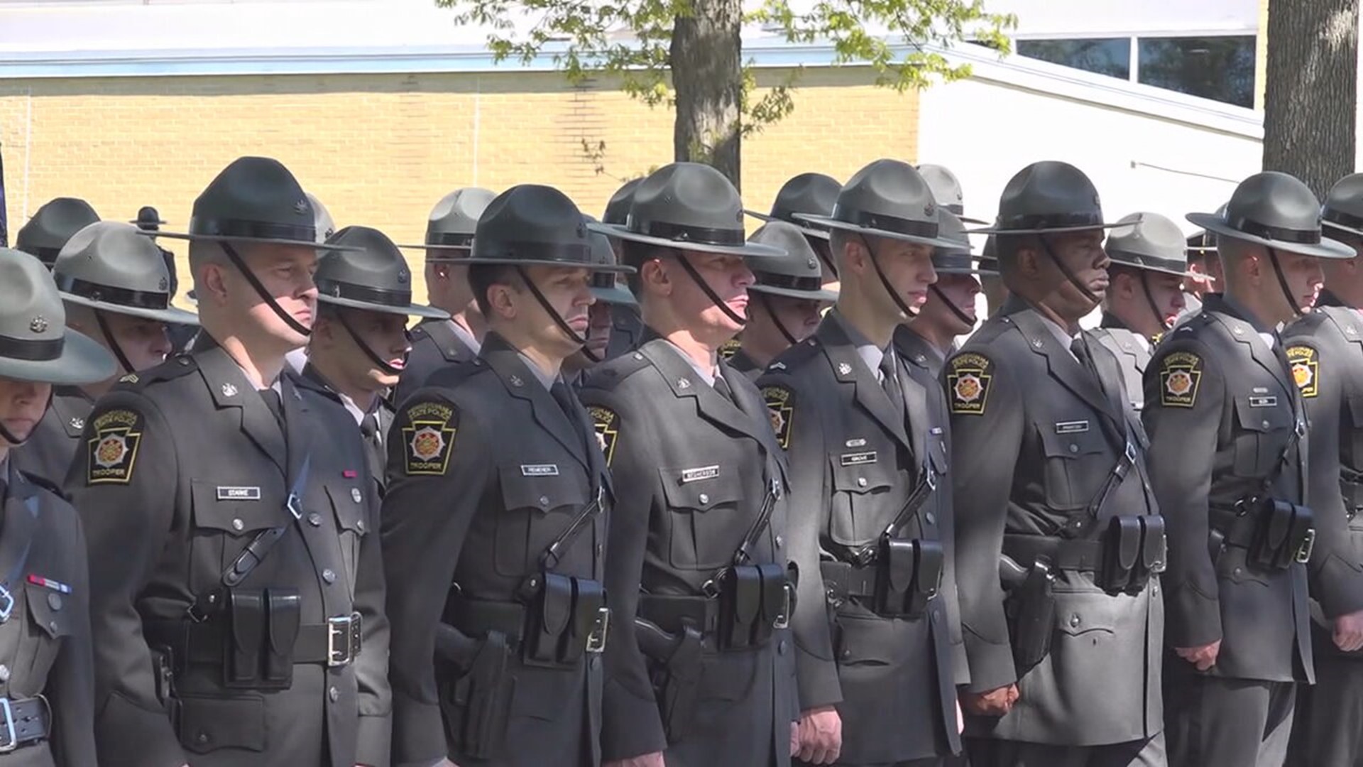 In just one month since dropping the 60 college credit requirement, Pennsylvania State Police received over 1,200 new applications.