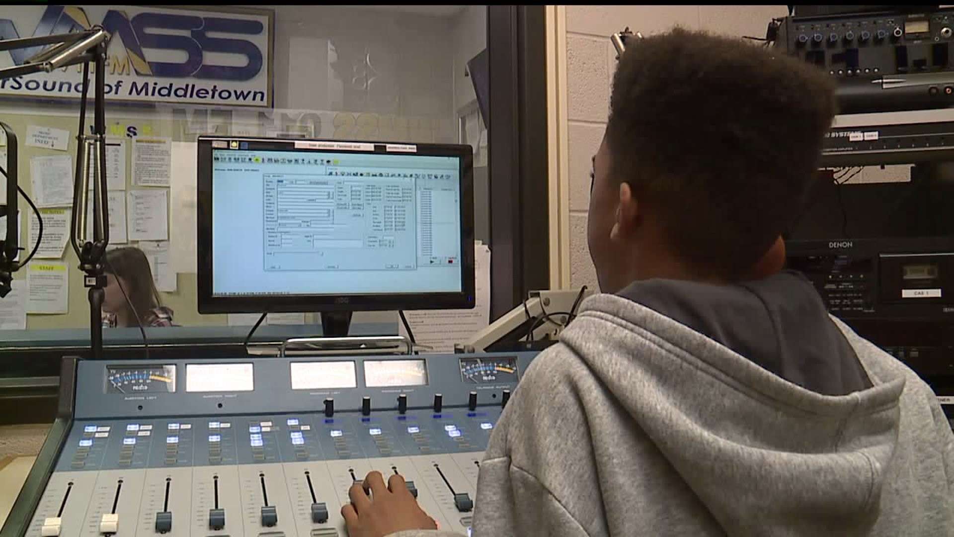 Live and Local: Student run radio station in Middletown