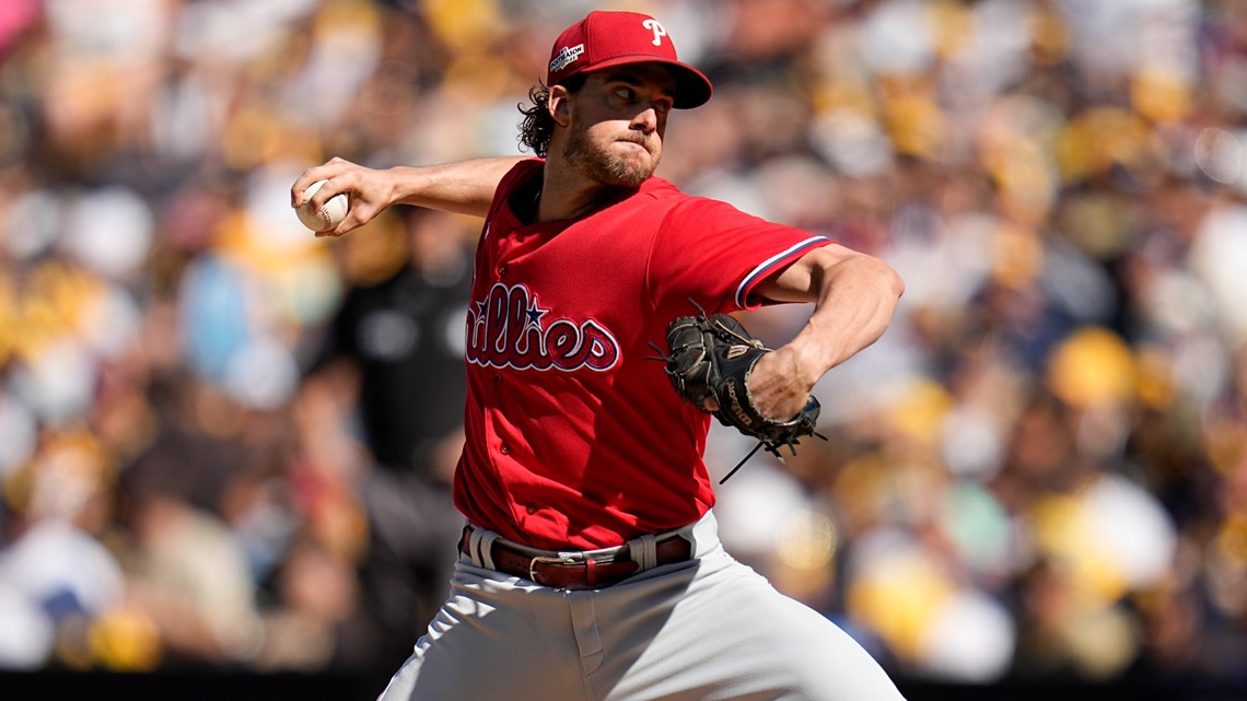 Aaron Nola's brother Austin makes MLB debut with Seattle Mariners