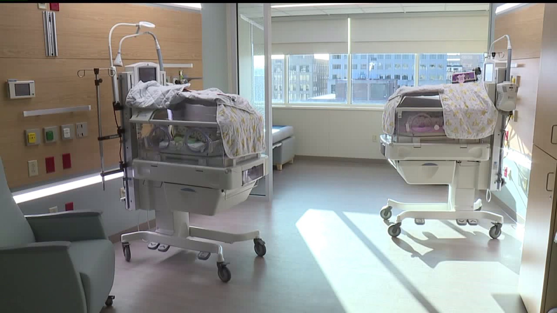 UPMC Pinnacle Harrisburg offers singlefamily rooms in new NICU unit