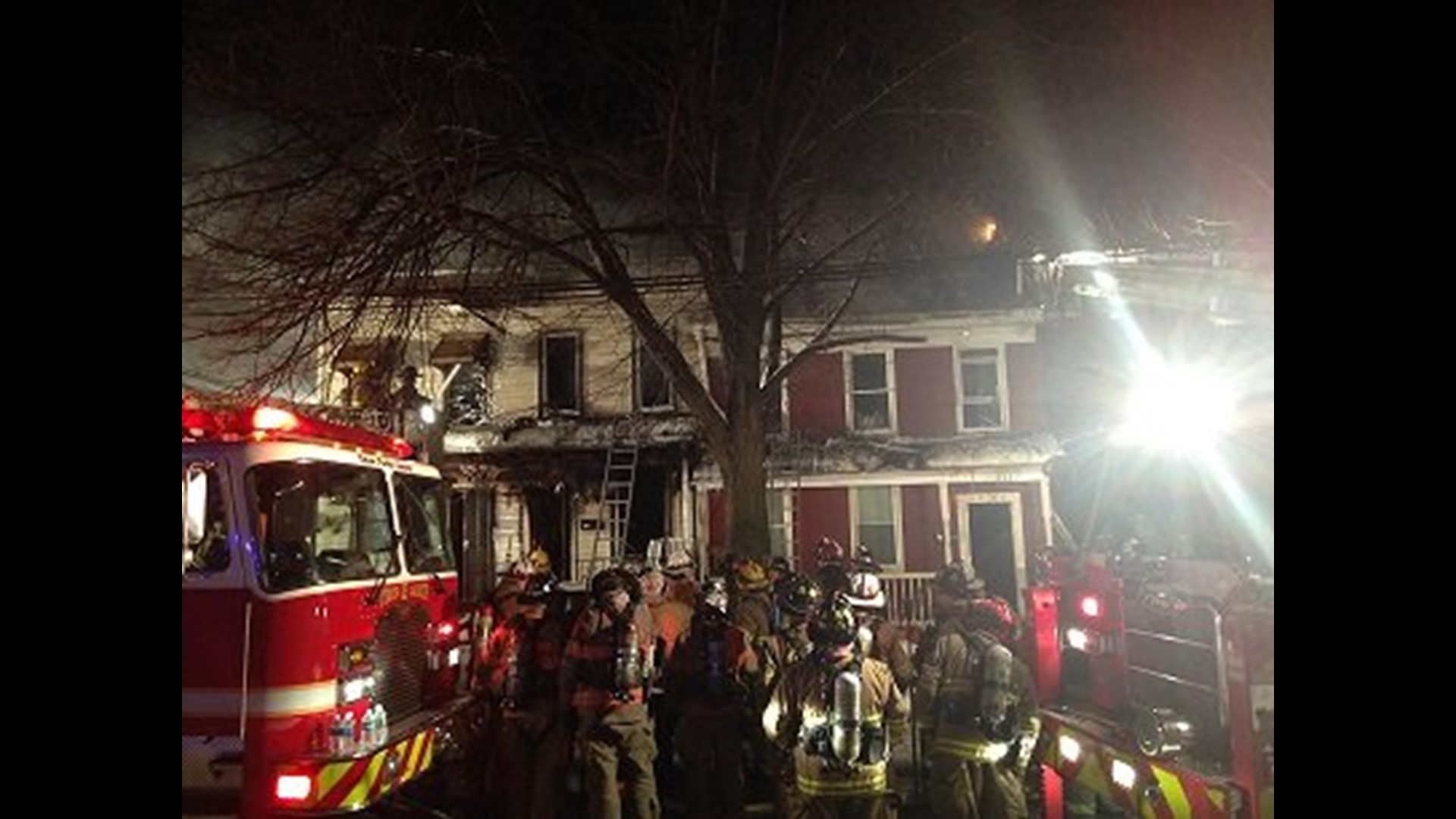 Firefighters battle a rowhome fire in Dauphin County | fox43.com