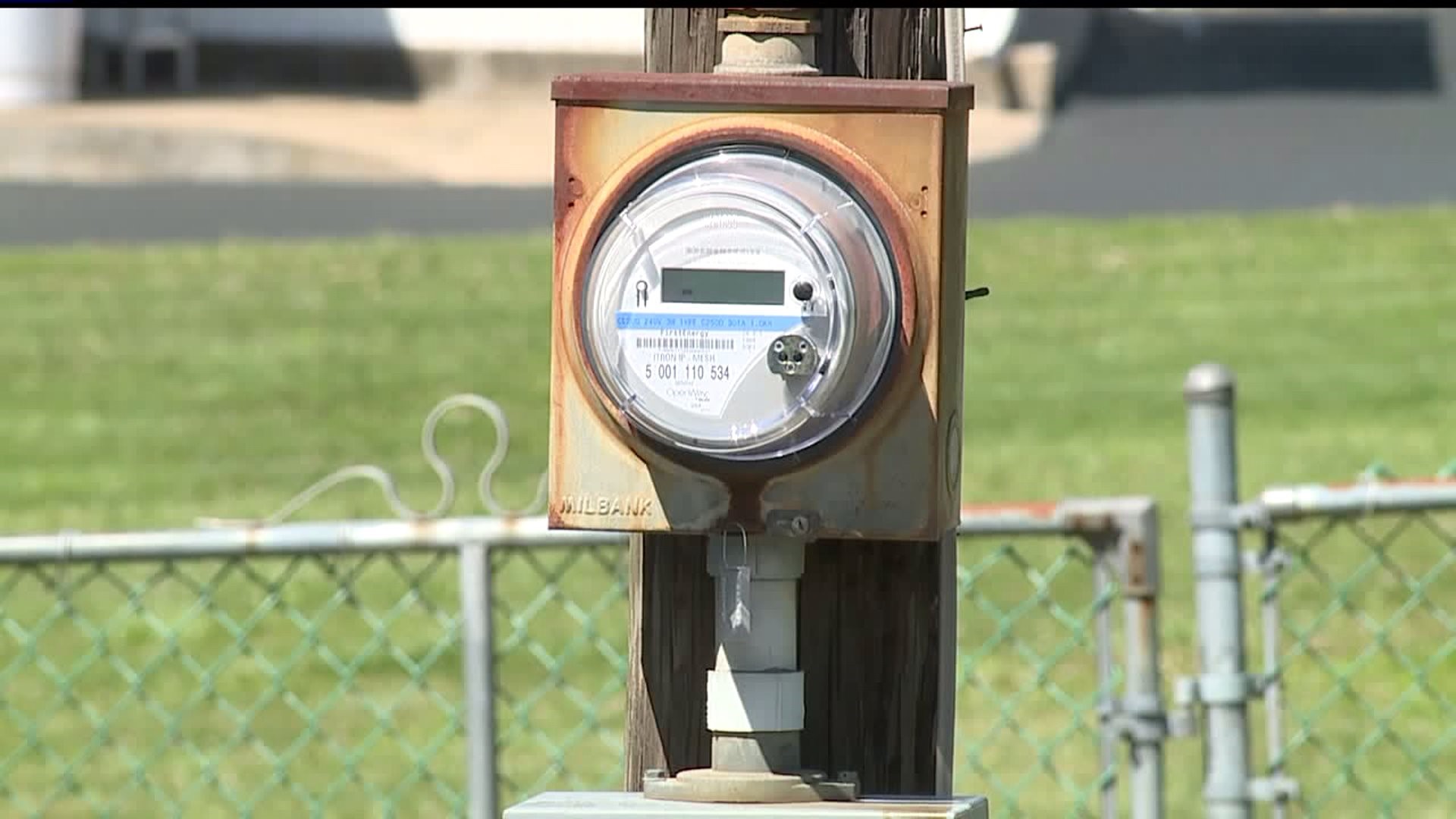 FOX43 Finds Out: Is a doctor`s note enough to say no to a smart meter?