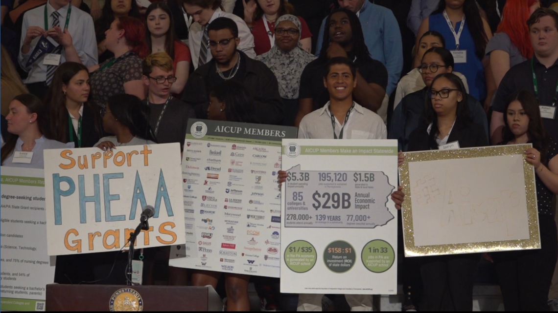 Pa. students rally for college funding boost