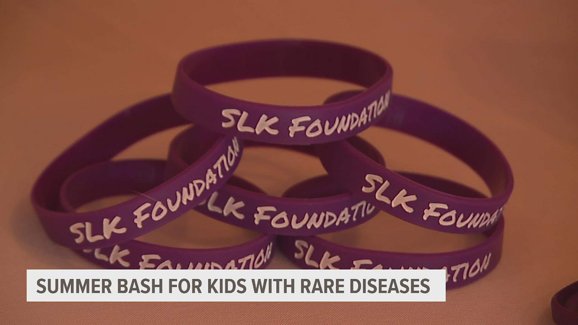 Community Comes Out To Support Children With Rare Diseases At Slk Summer Bash Fox43 Com