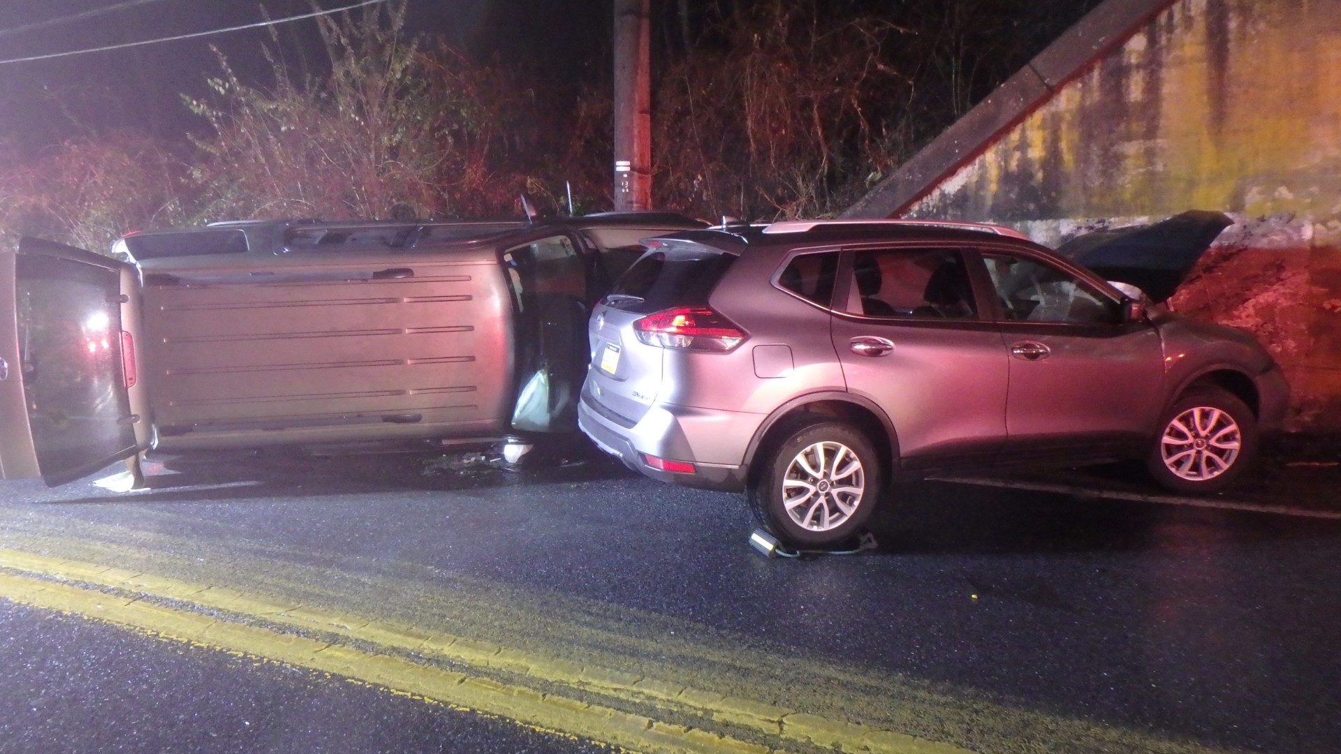 3 injured in Cumberland County crash