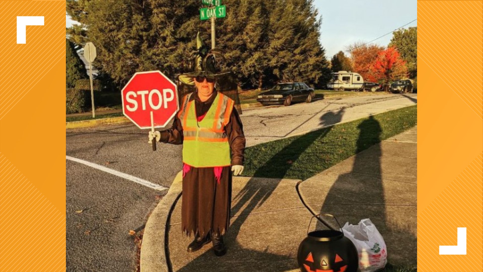 Lititz crossing guard retires after 18 years of service | fox43.com