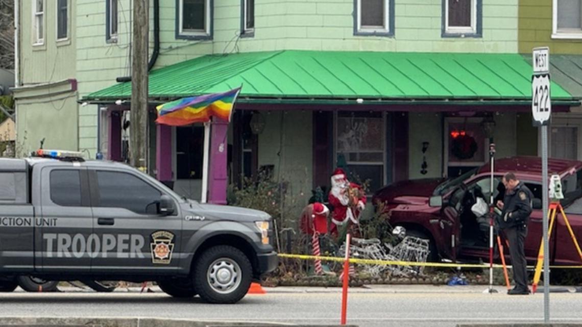 Lebanon County police chief, 1 other injured in multi-vehicle crash involving structure
