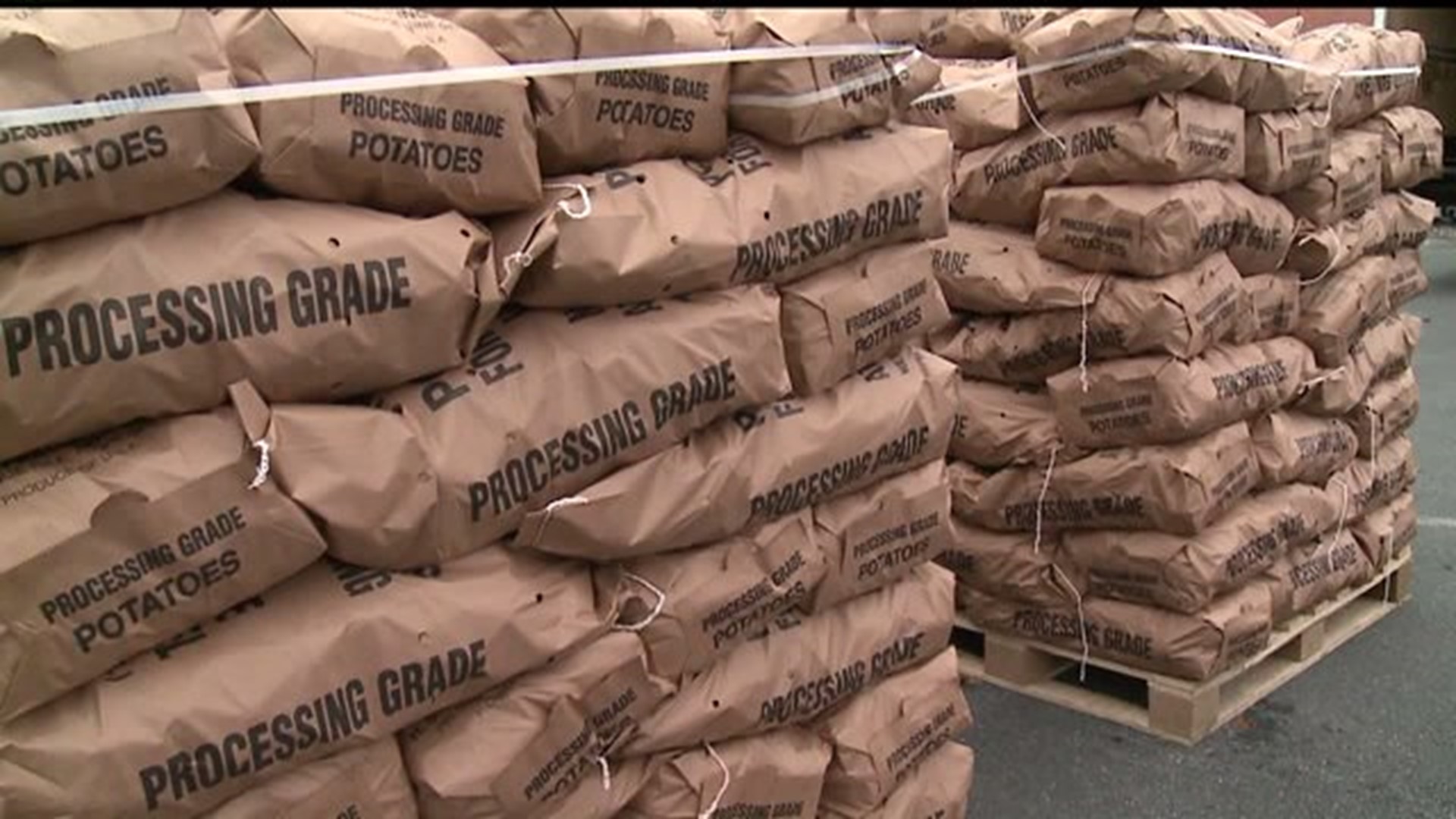Cumberland County church receives 40,000 pounds of potatoes to give to the needy