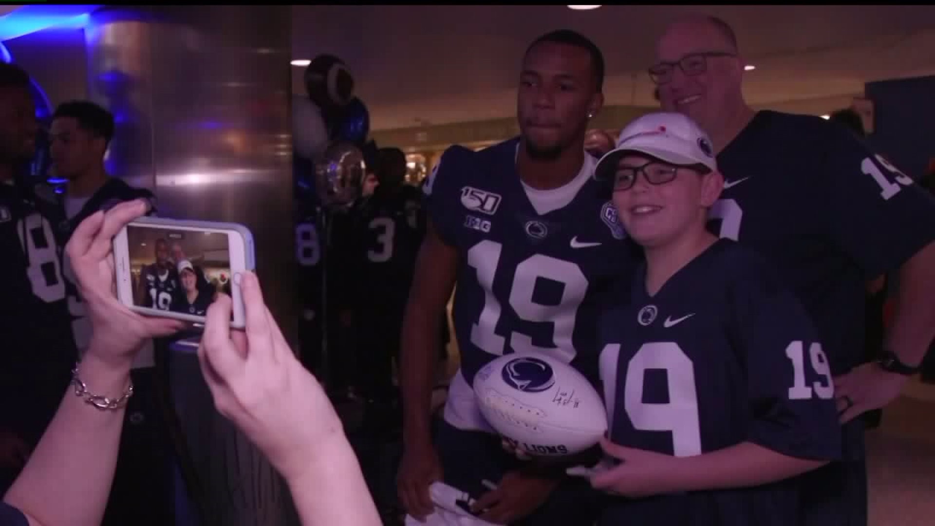 Penn State Football team visits children in hospital