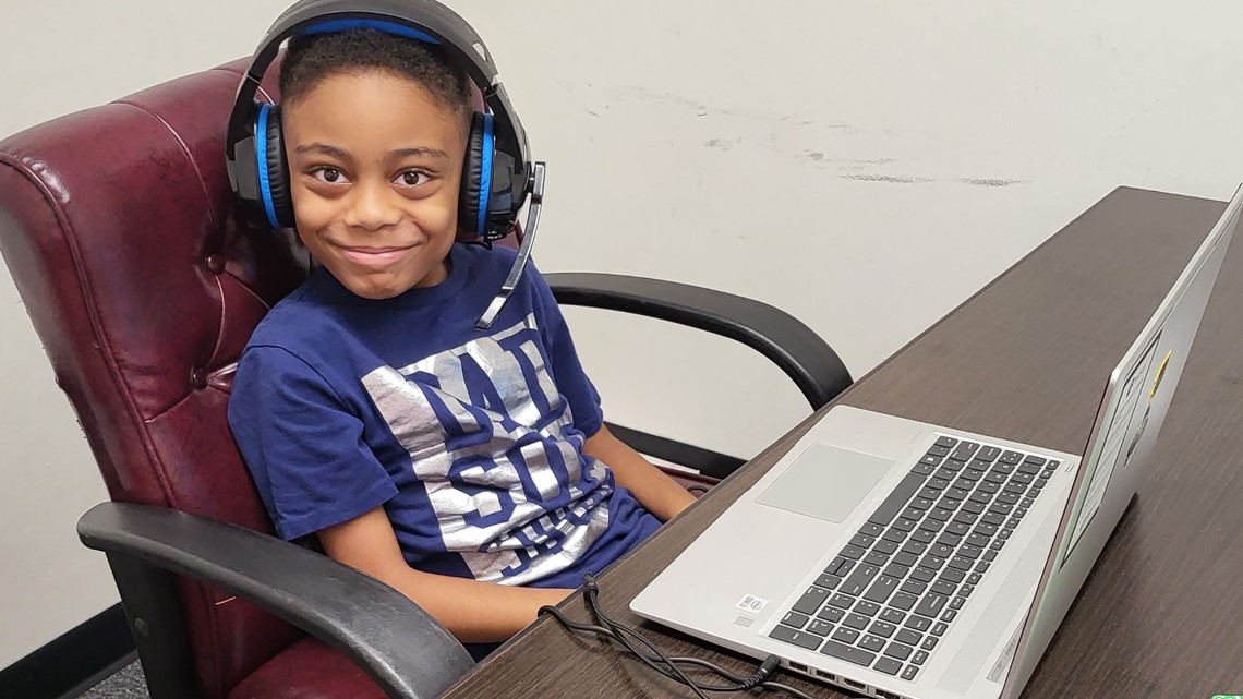 9-year-old child prodigy graduates from Dauphin County online high school