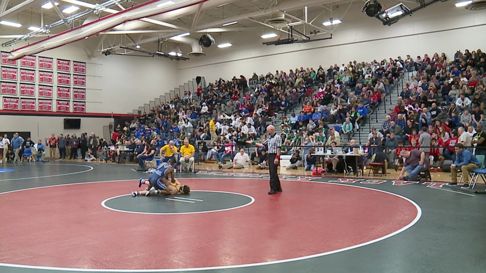 Central Dauphin posts six top-seeded wrestlers.