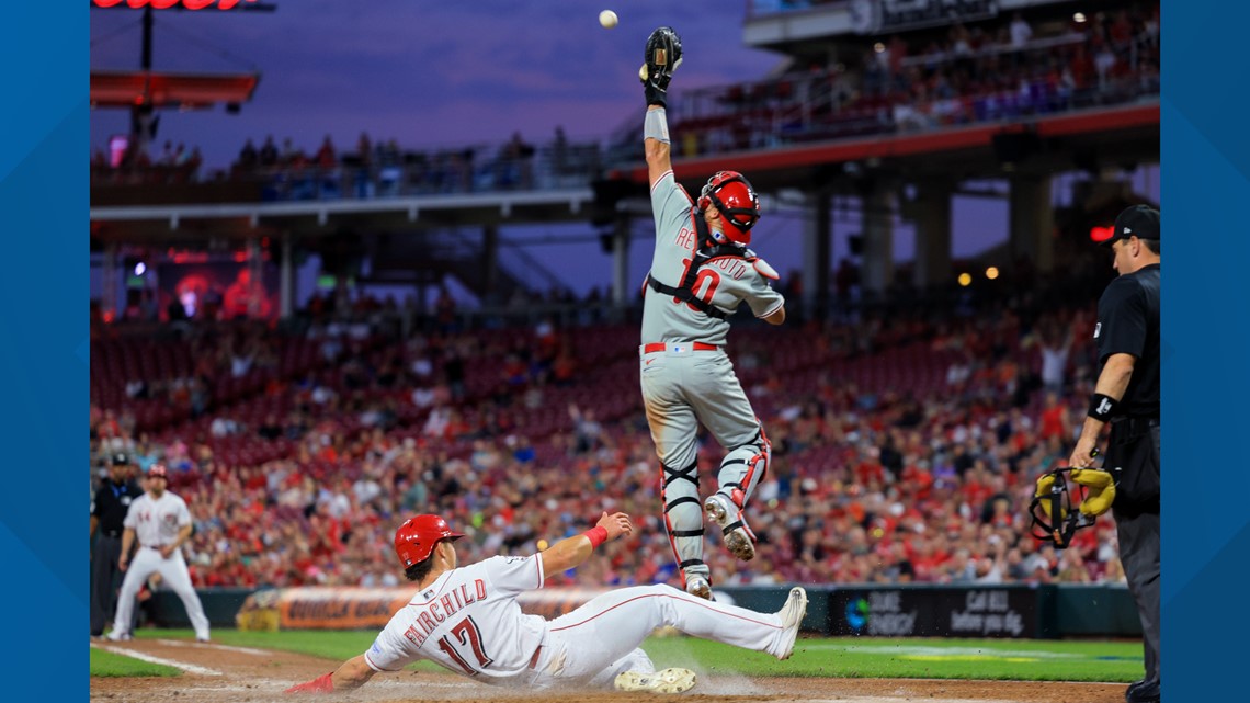 Wil Myers hits 2 homers, drives in 5 in Reds' win over Phillies