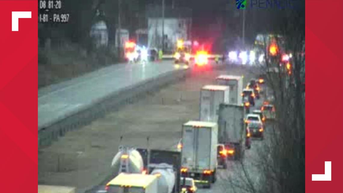 Crash on I-81 backs up traffic in Franklin County | fox43.com