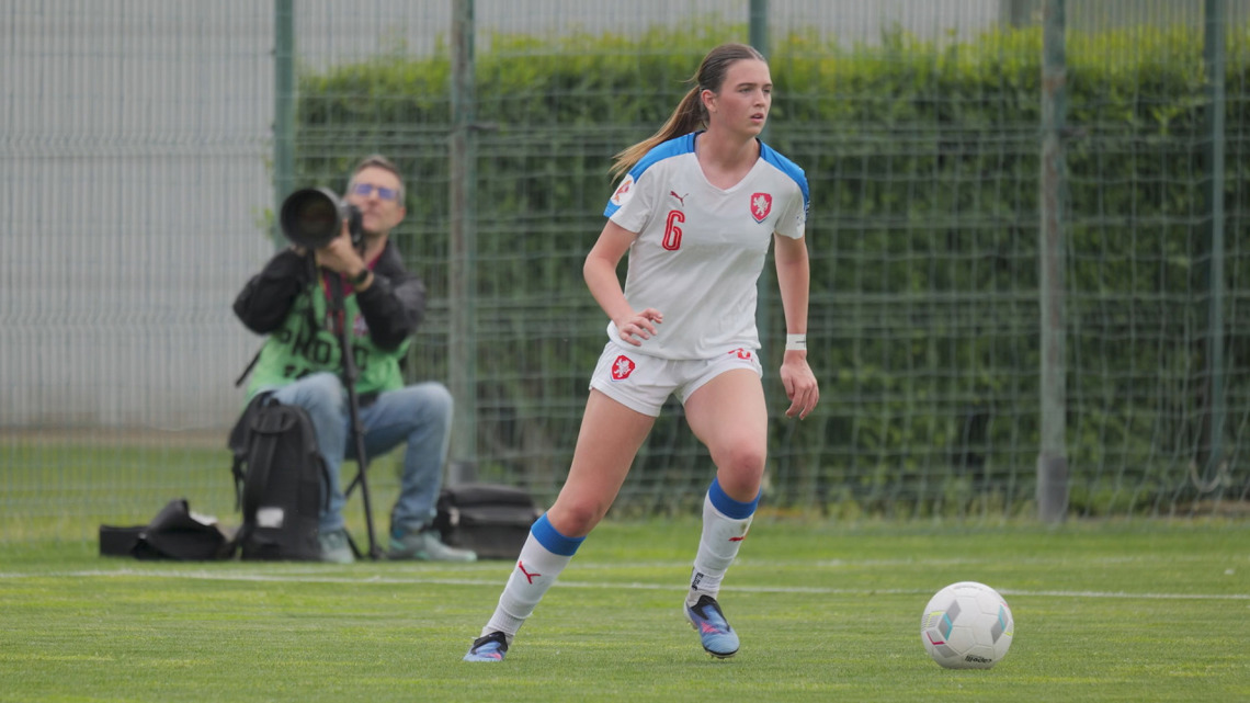 Cumberland Valley sophomore turns dual citizenship into opportunity with Czech Republic U-16 National Soccer Team