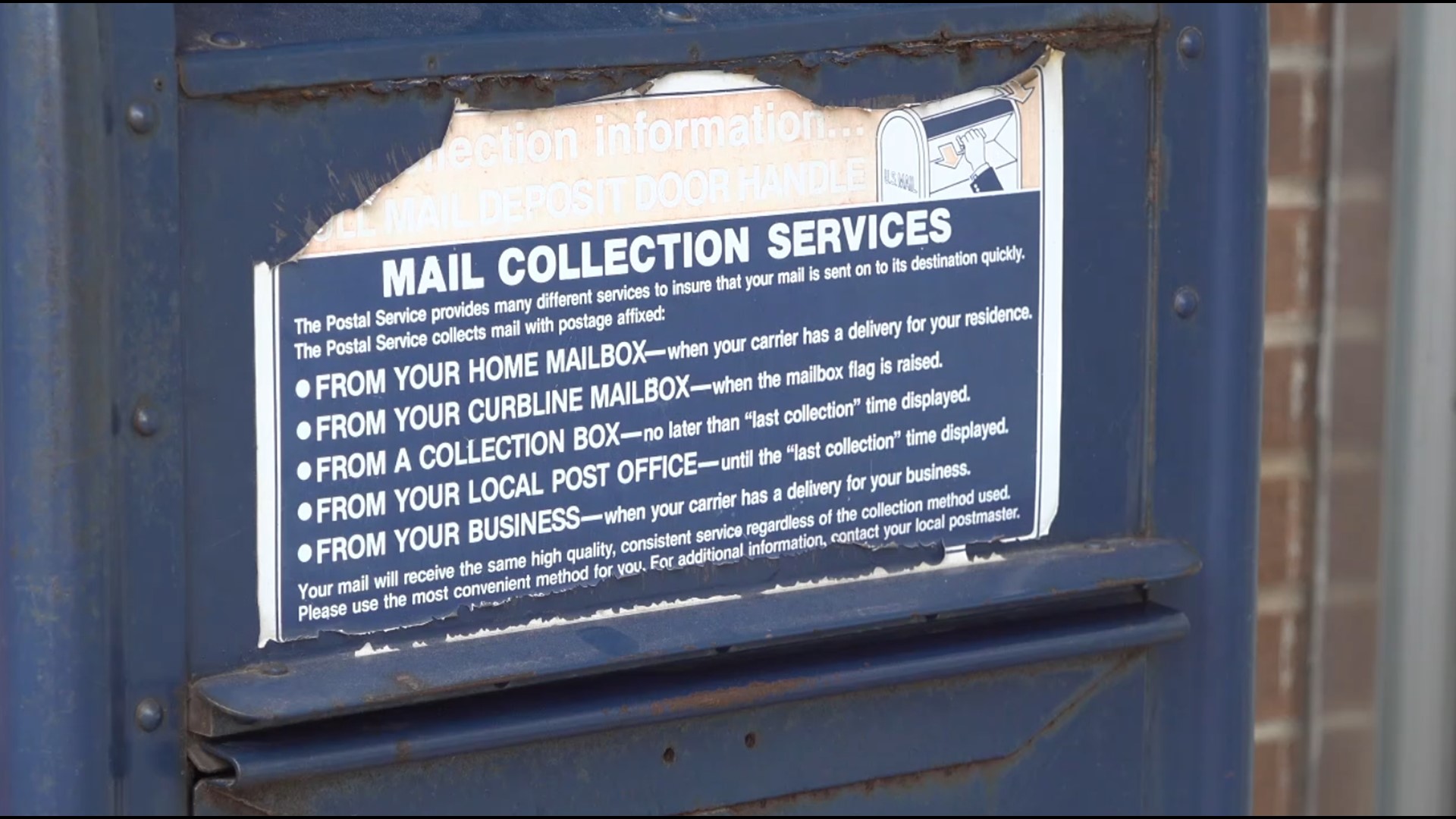 A Leola postal worker is accused of stealing nearly $700,000 from checks sent in the mail.