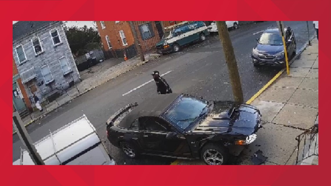 Suspect wanted after stolen car crashes into two parked cars | fox43.com