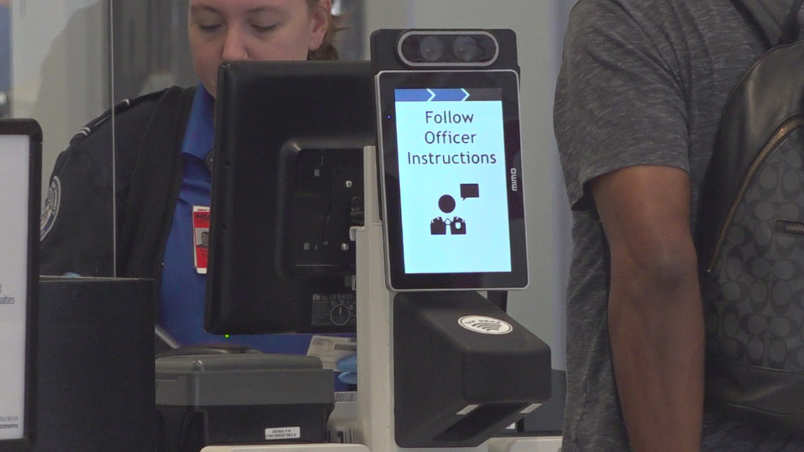 TSA officials unveil new ID technology at Harrisburg International ...