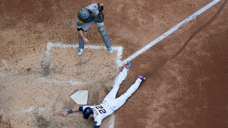 Raimel Tapia's five-hit game, 09/06/2023