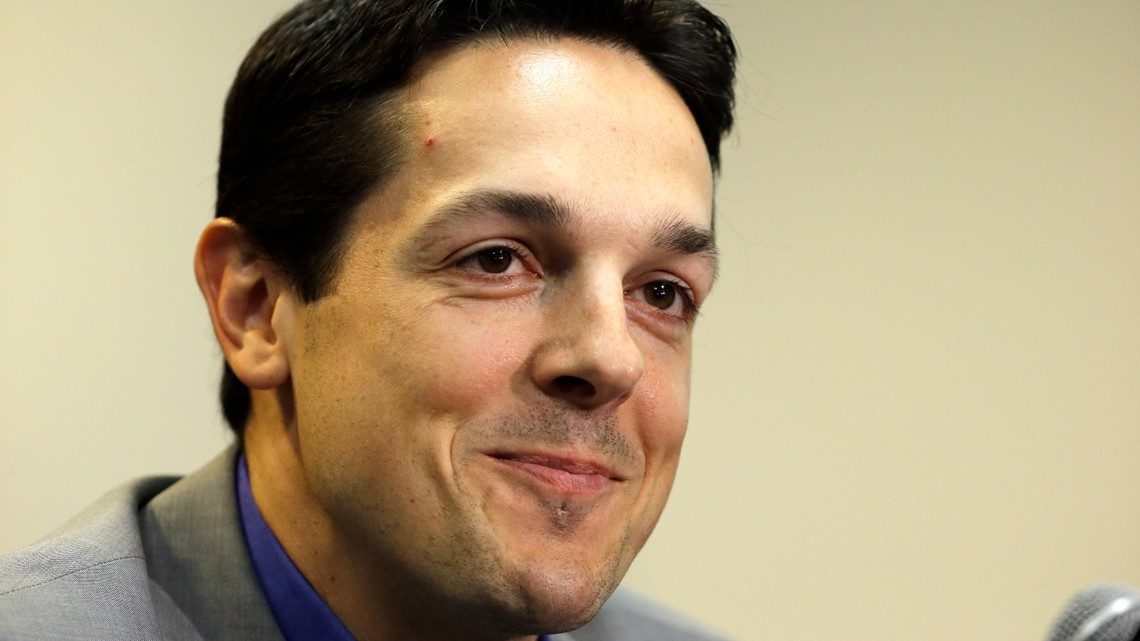 Briere goal — win Stanley Cup for Flyers, famous first fans