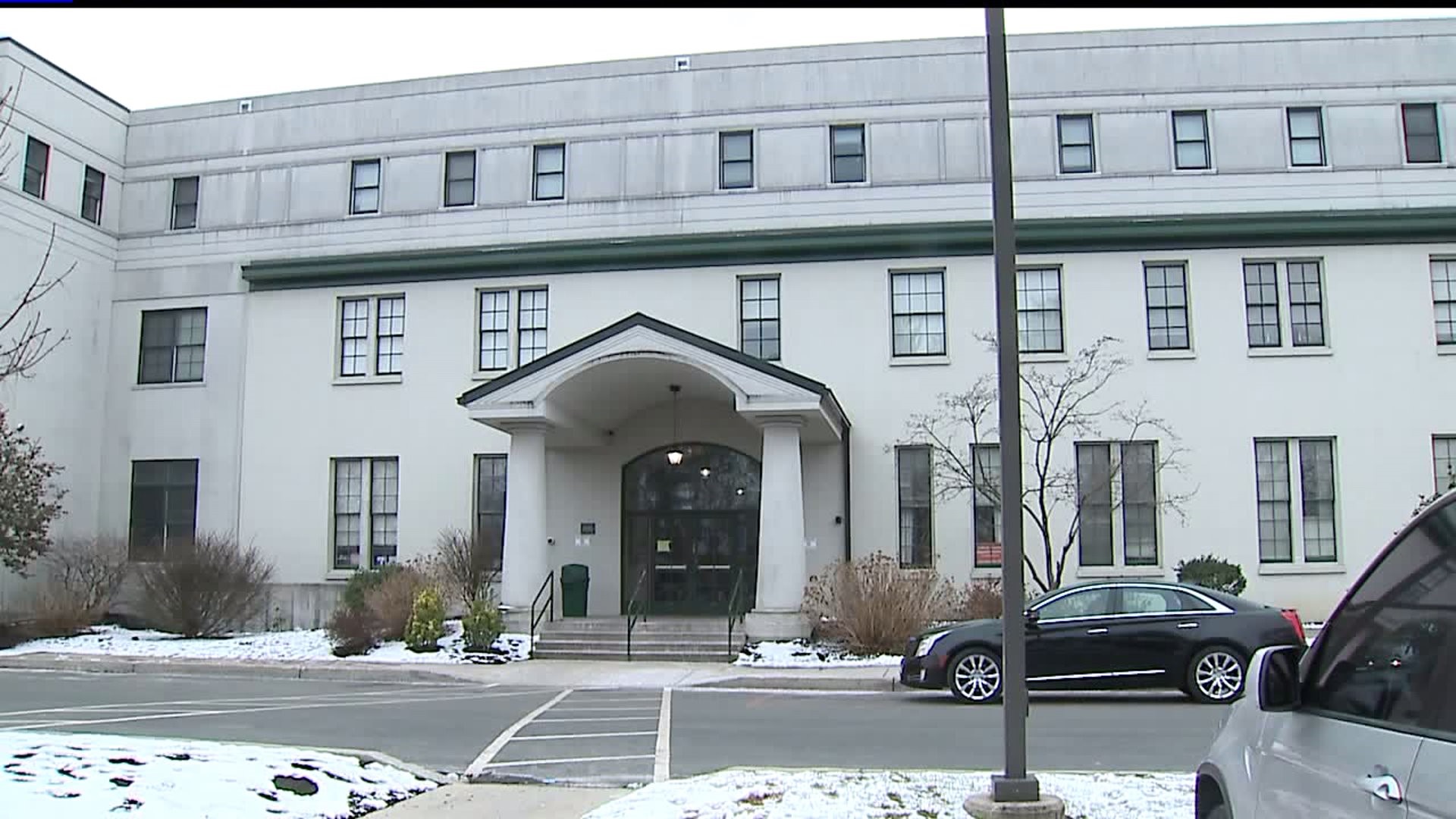 Partial government shutdown impacts local shelter