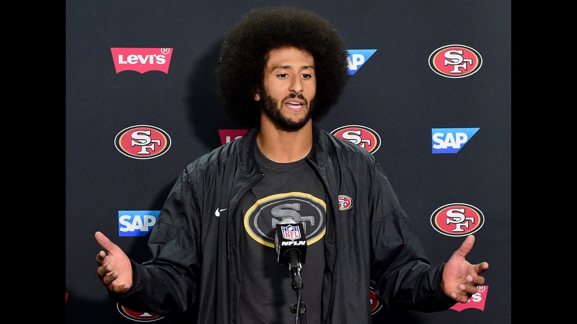 Obama says Colin Kaepernick 'exercising constitutional right'