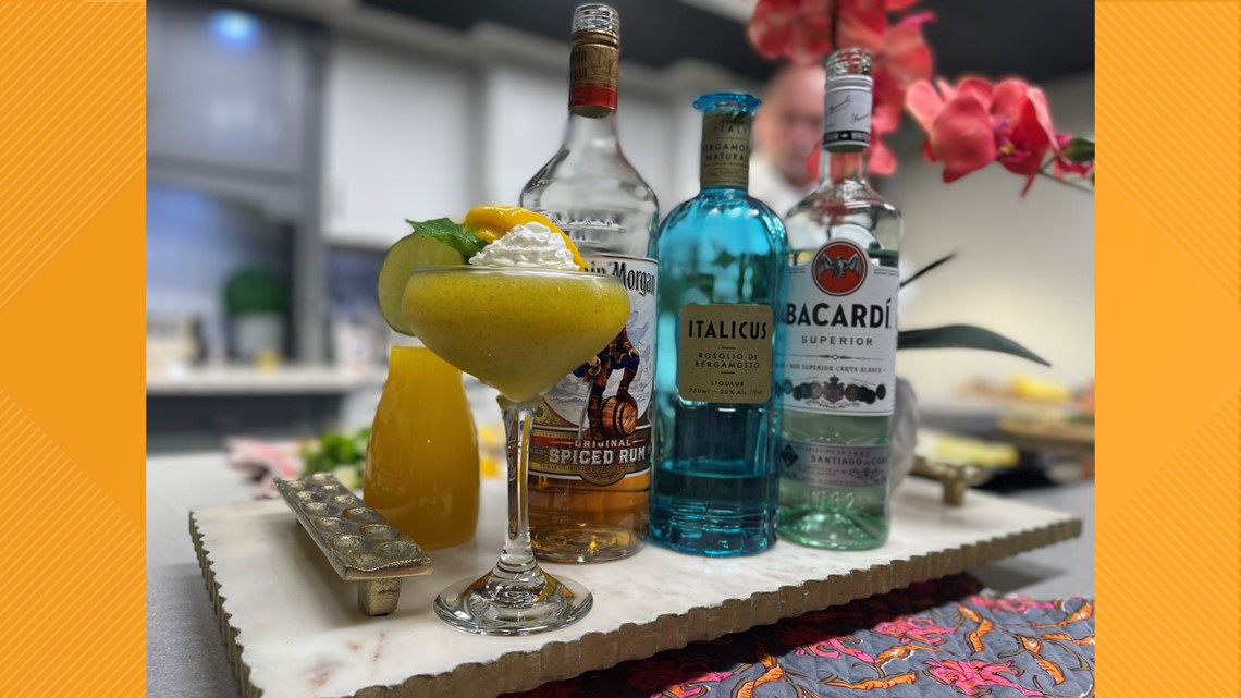 Easy Bacardi Frozen Drinks: Refreshing Cocktails in Minutes