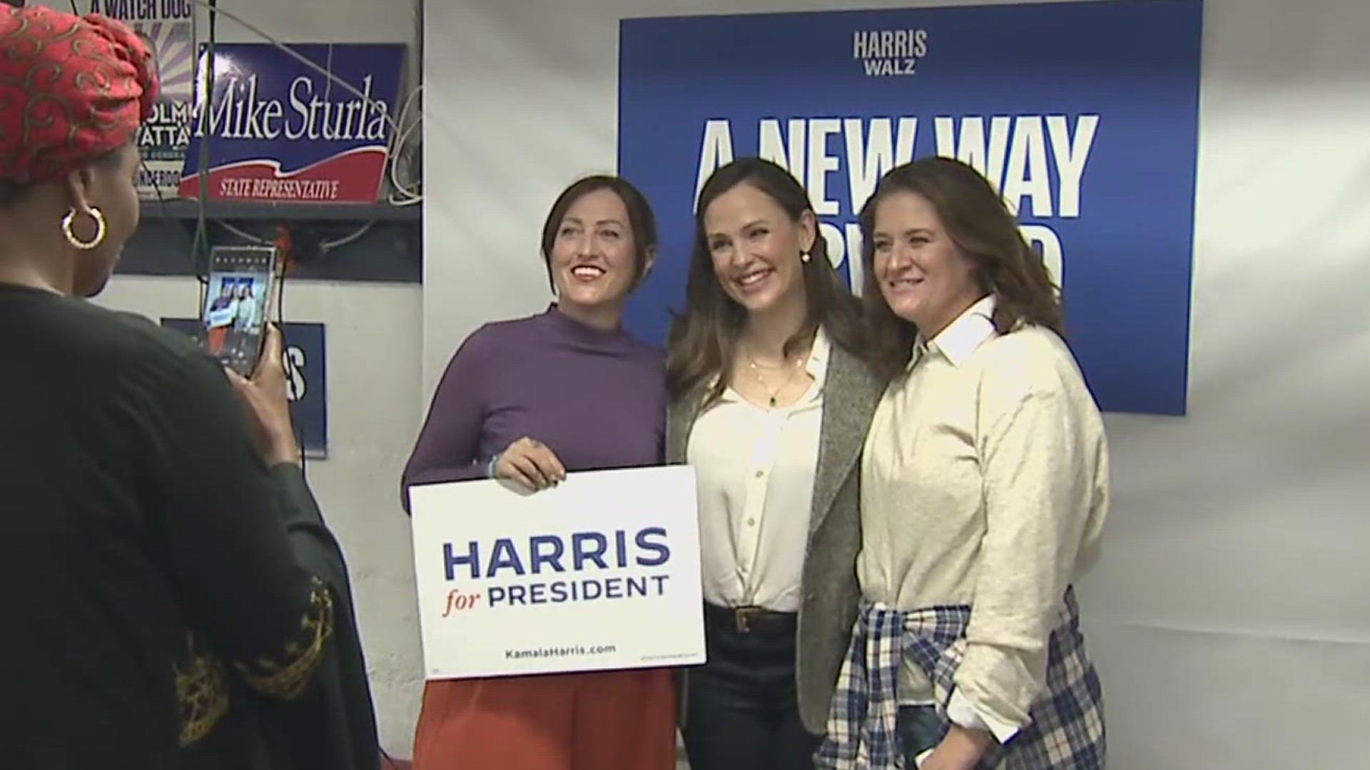 The '13 Going on 30' and 'Daredevil' star visited Lancaster's Democratic campaign headquarters Friday.