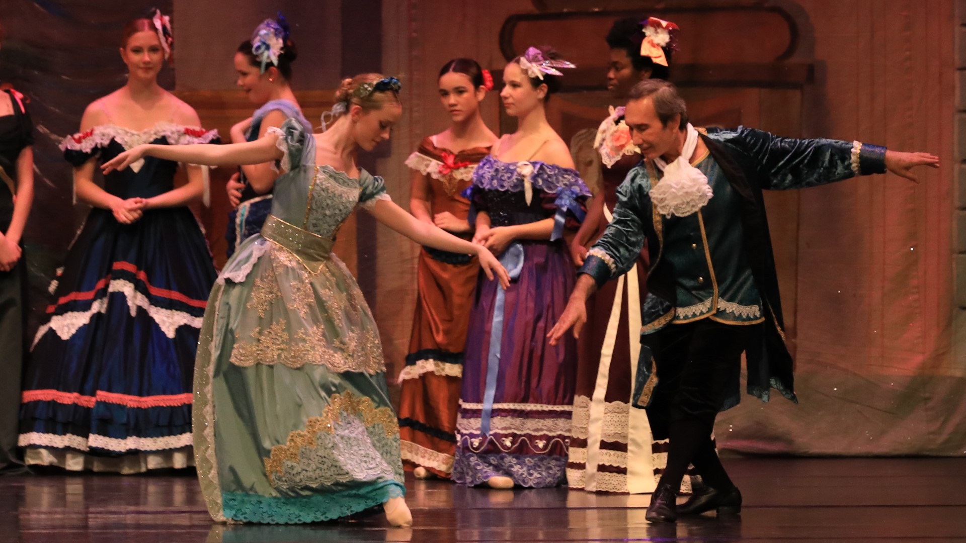 For this special production, the show welcomes back Ukrainian dancers who performed throughout its three-decade run.