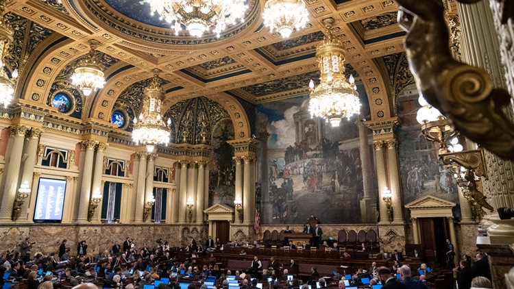 Pennsylvania House passes bill to require electronically filed campaign finance reports