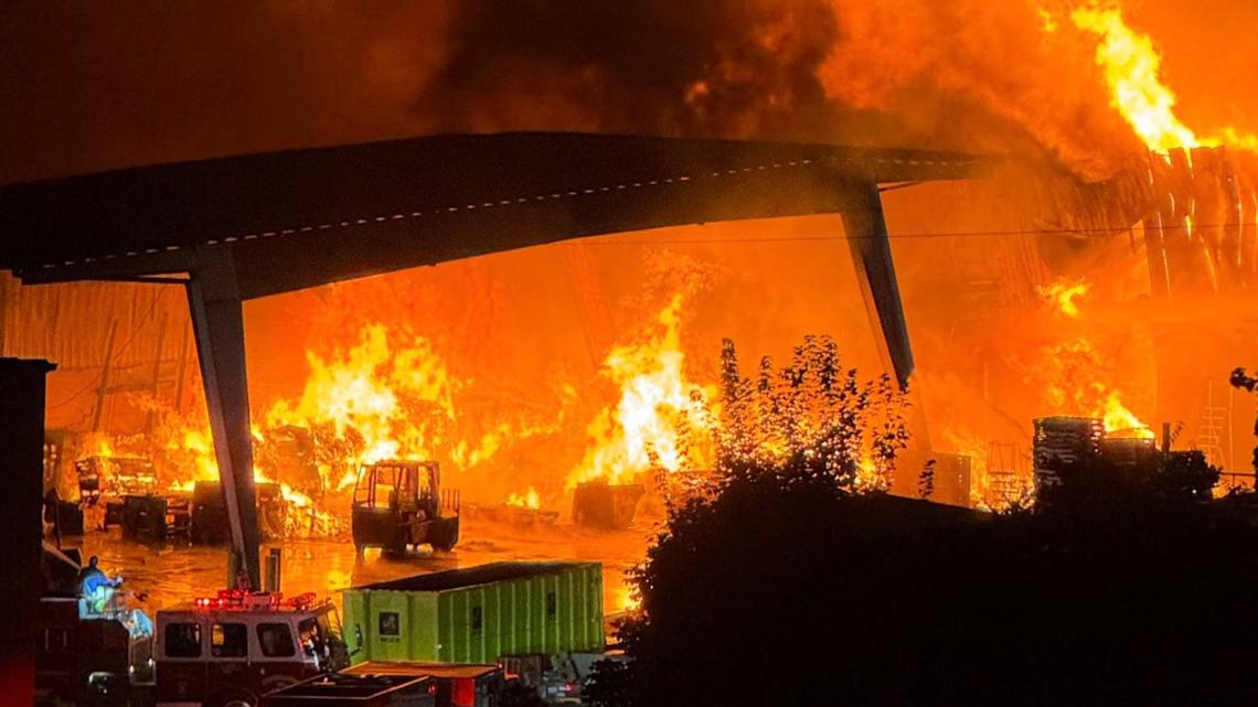 Fire breaks out at lumber manufacturing company in Lebanon County