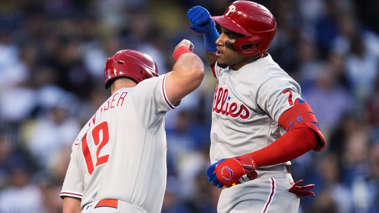 Phillies score 2 runs in 9th inning, hold off Dodgers 9-7