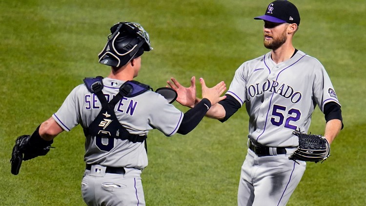 Chicago-born rookie Suwinski homers, lifts Pirates over Cubs