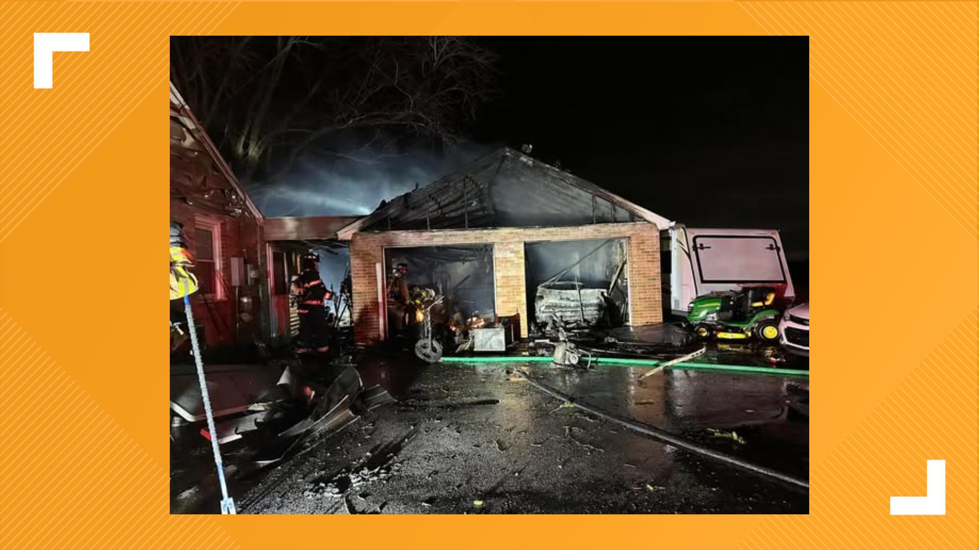 Four displaced after Cumberland County garage fire | fox43.com