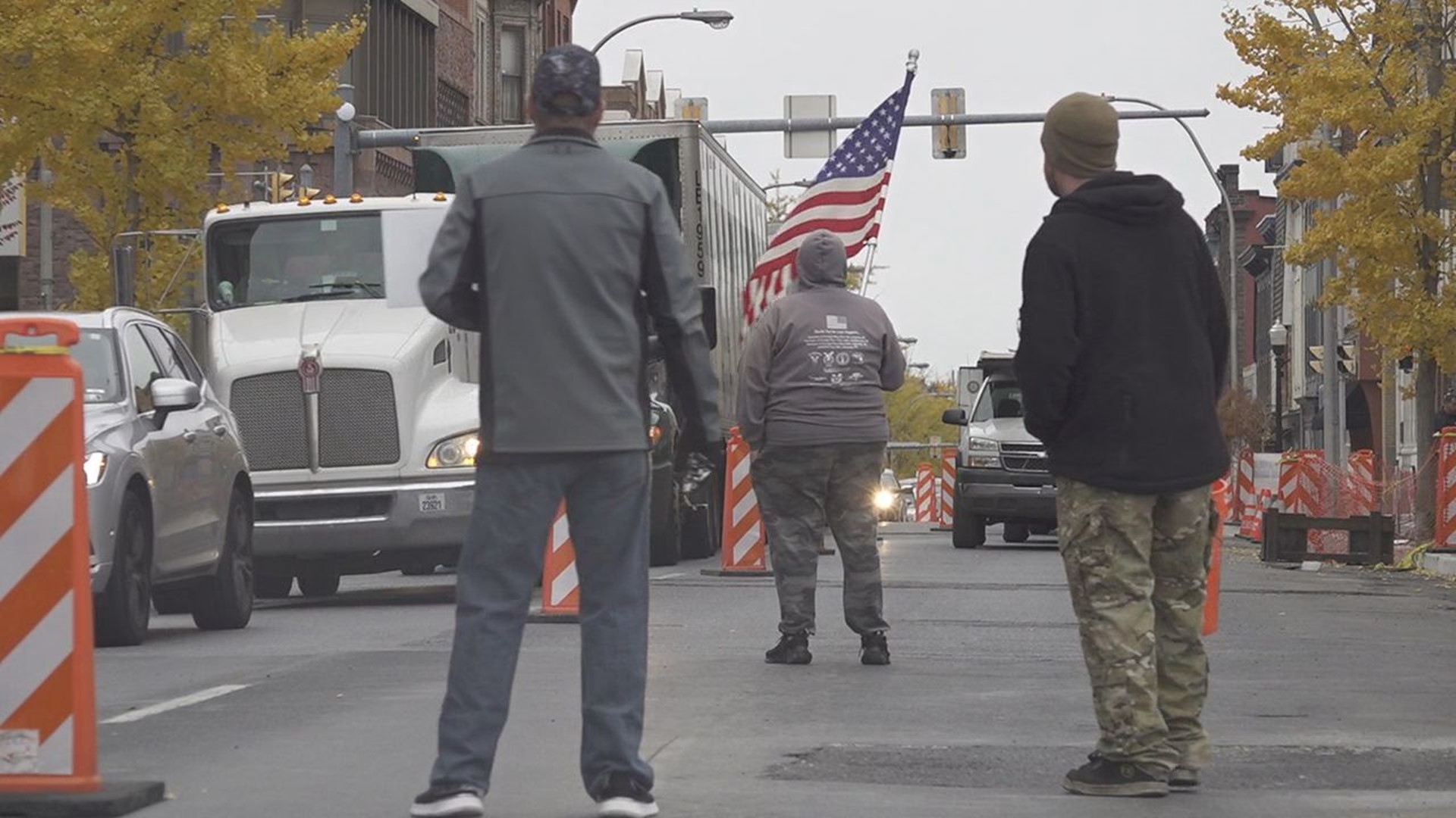 For 32 hours, volunteers temporarily simulated homelessness to raise money and awareness of unhoused veterans in distress.