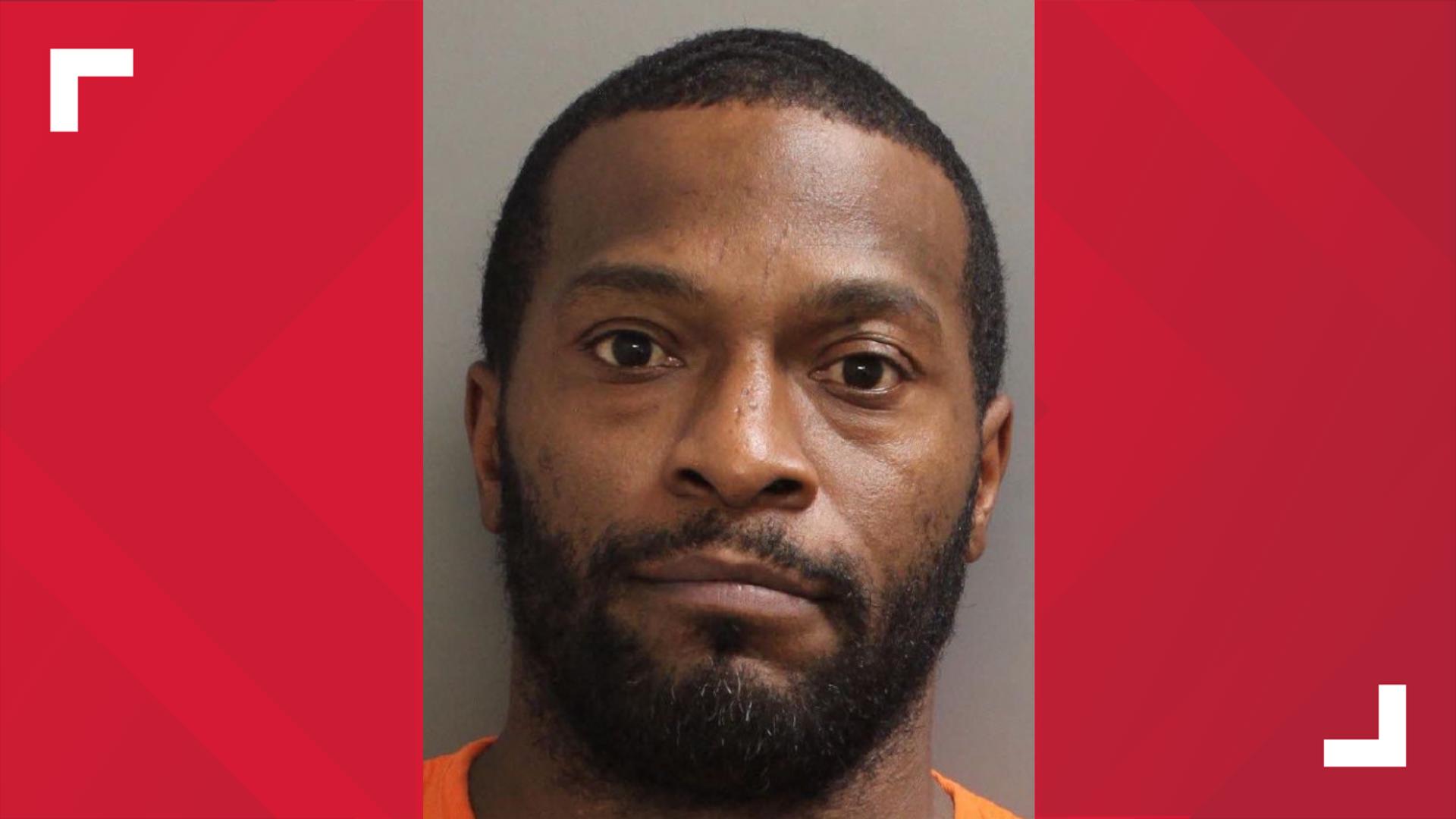 Man arrested for allegedly burglarizing York County store | fox43.com
