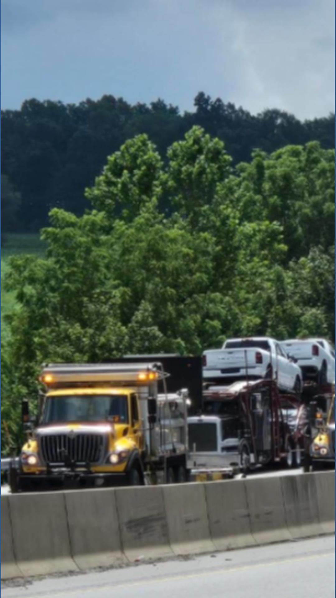 Crash closes I-83 North in southern York County, roads now open | fox43.com