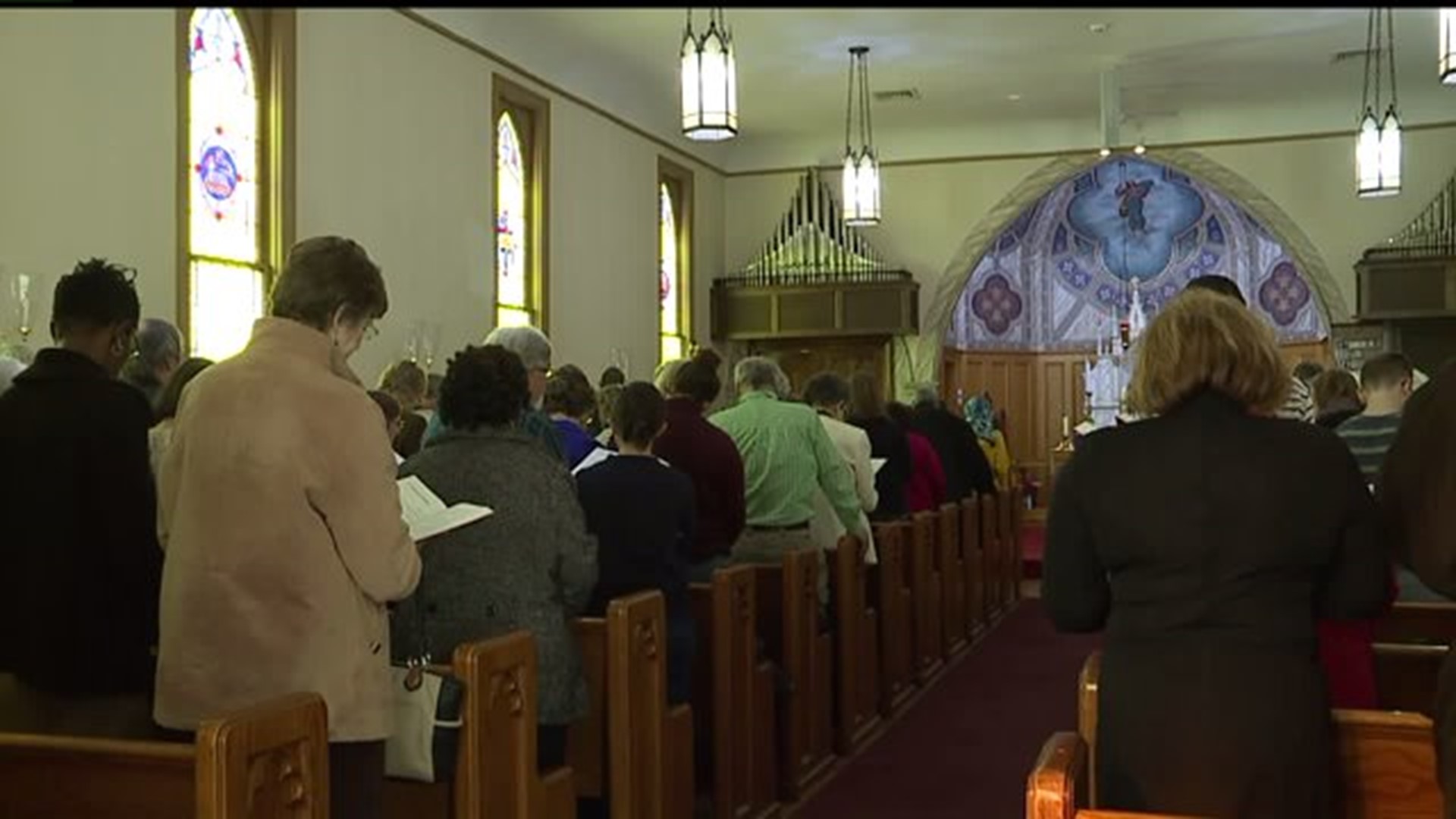 Interfaith service held to bring unity after recent religion-inspired threats