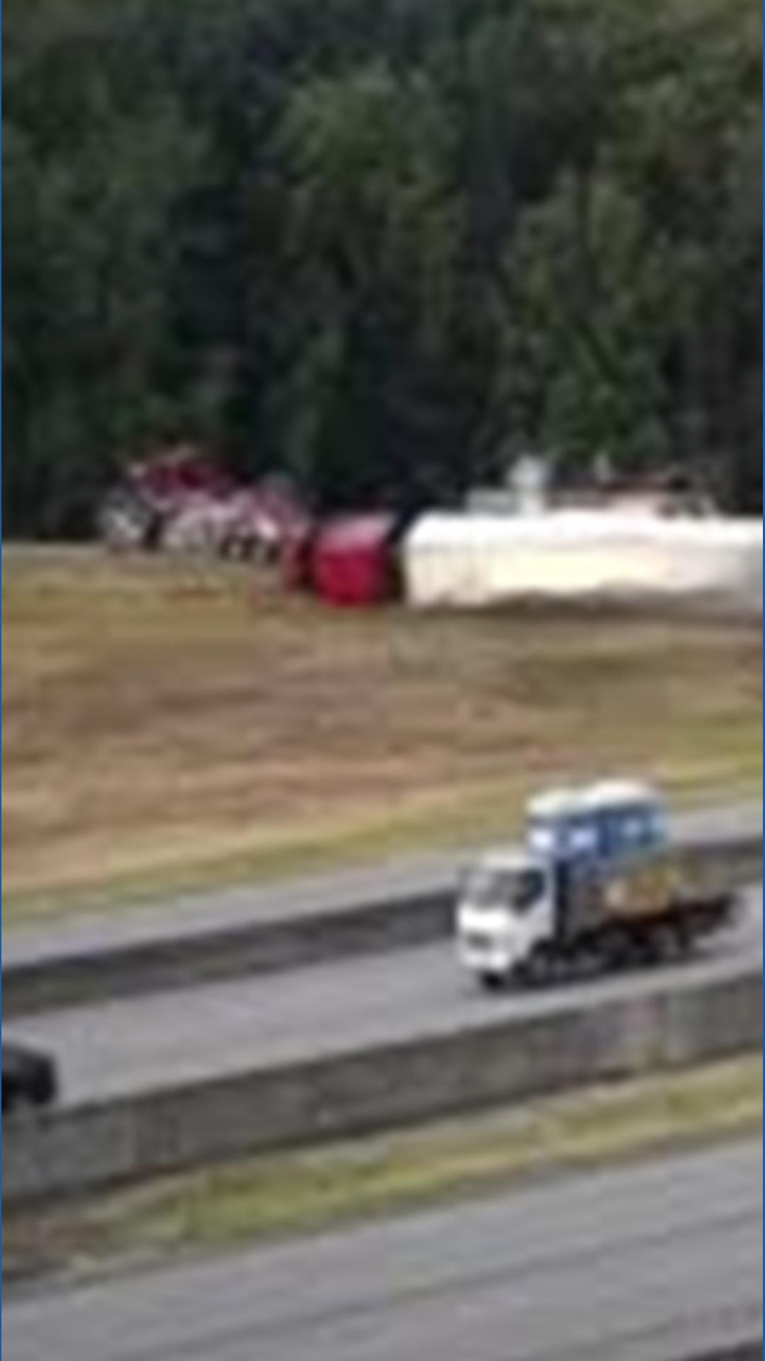 Tractor-trailer overturns off I-81 at exit ramp in Cumberland County ...