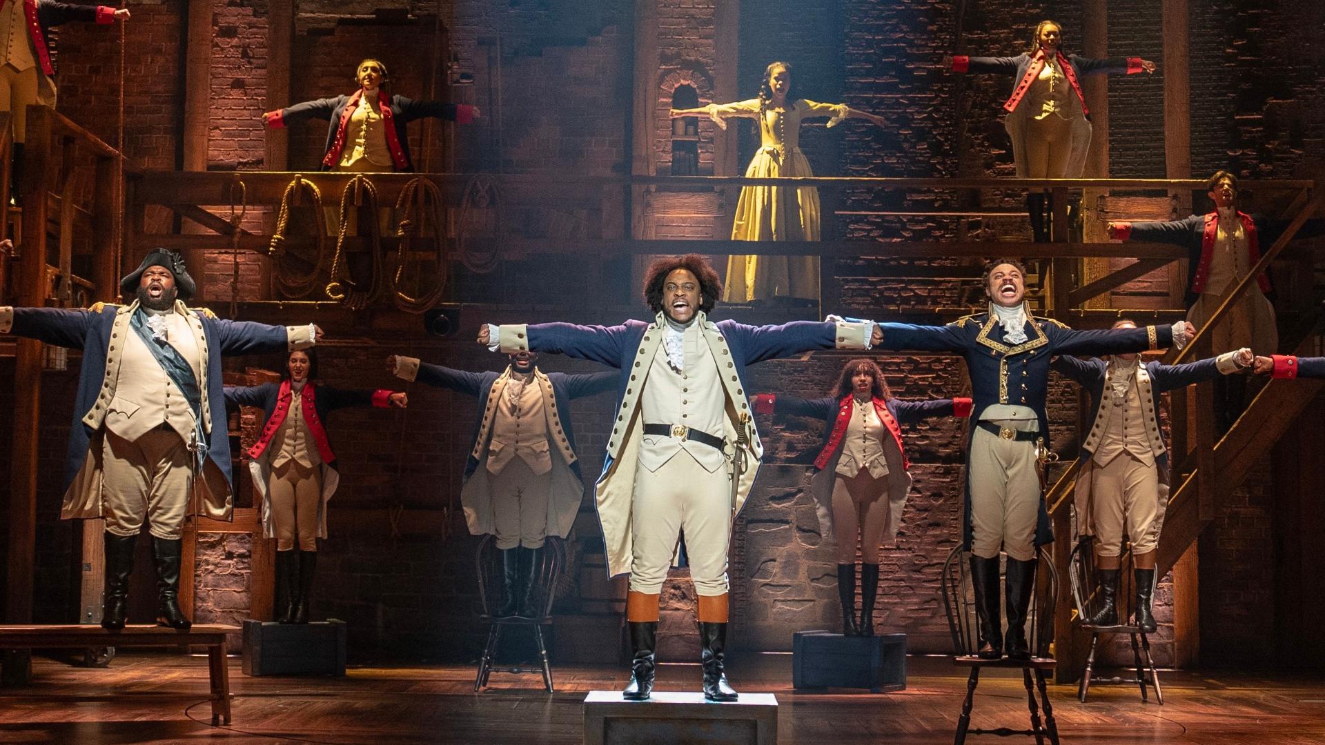 The musical tells the story of American founding father, Alexander Hamilton, and his involvement in the American Revolution and the political history of the early US