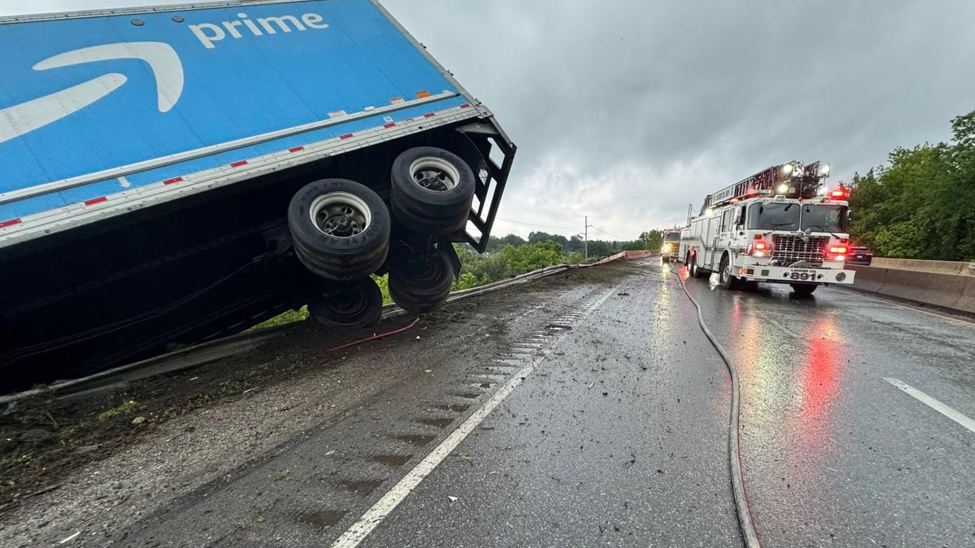 I-83 northbound reopens after York County truck crash | fox43.com