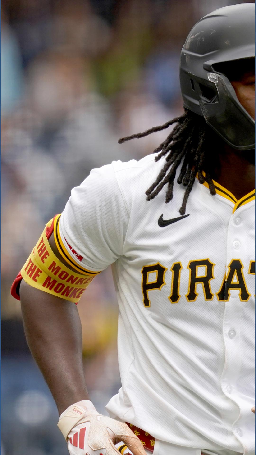 Oneil Cruz hits 122.9 mph home run | fox43.com