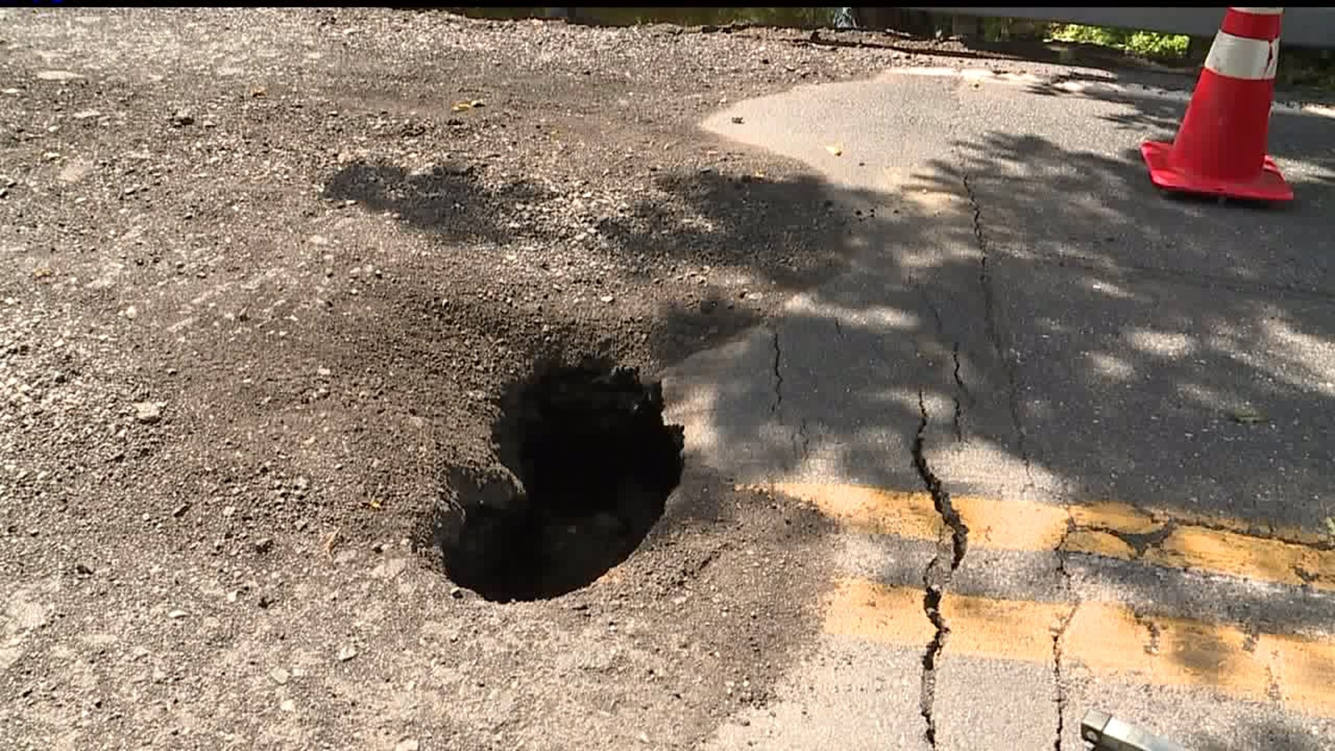 Sinkhole closes road in Derry Township