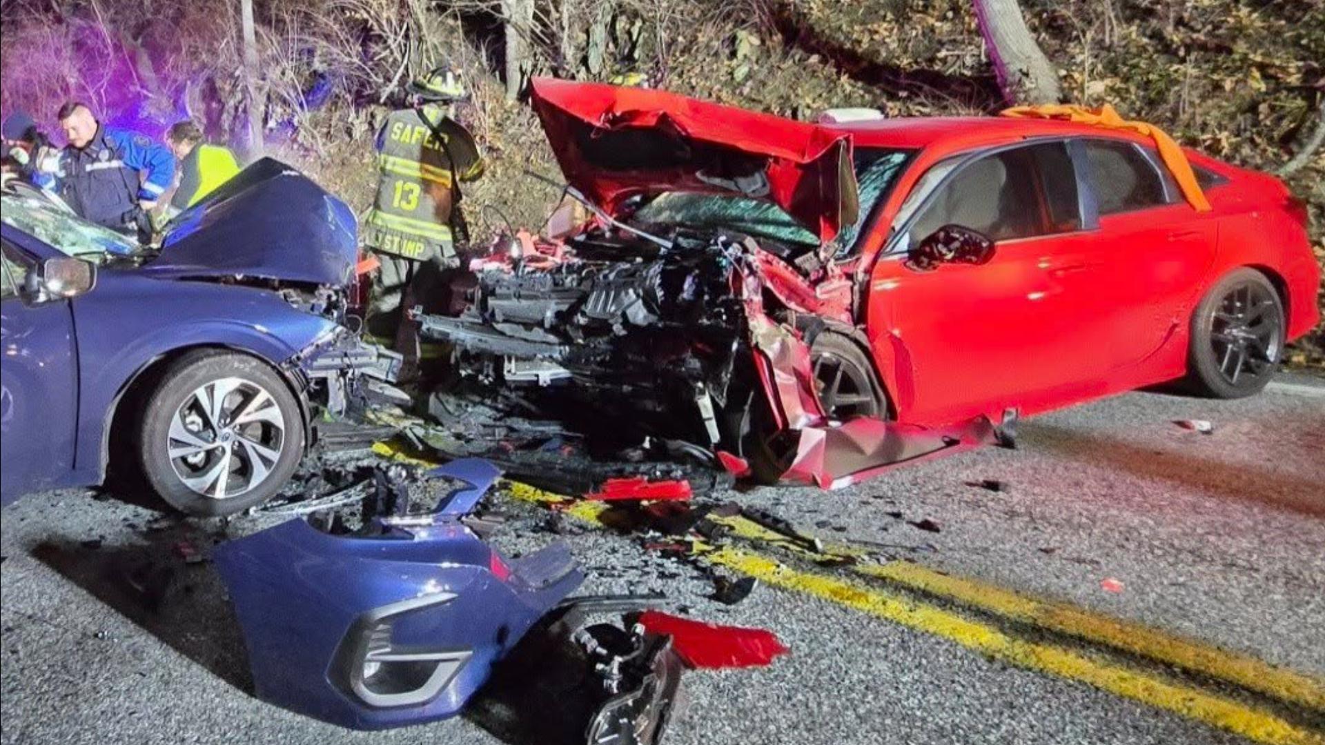 3 injured in multi-vehicle crash in York County | fox43.com