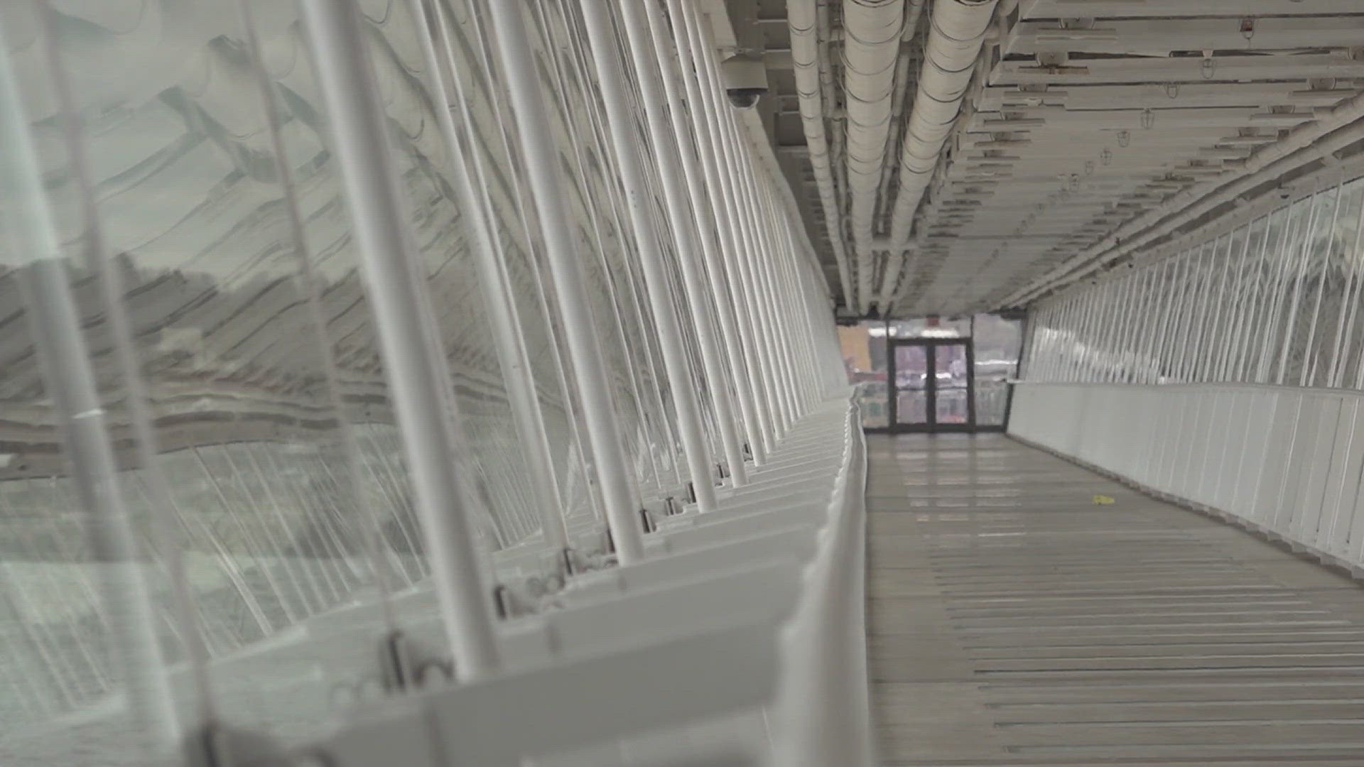 Davenport’s Skybridge to close Sept. 8–12 for lighting system upgrade | wqad.com