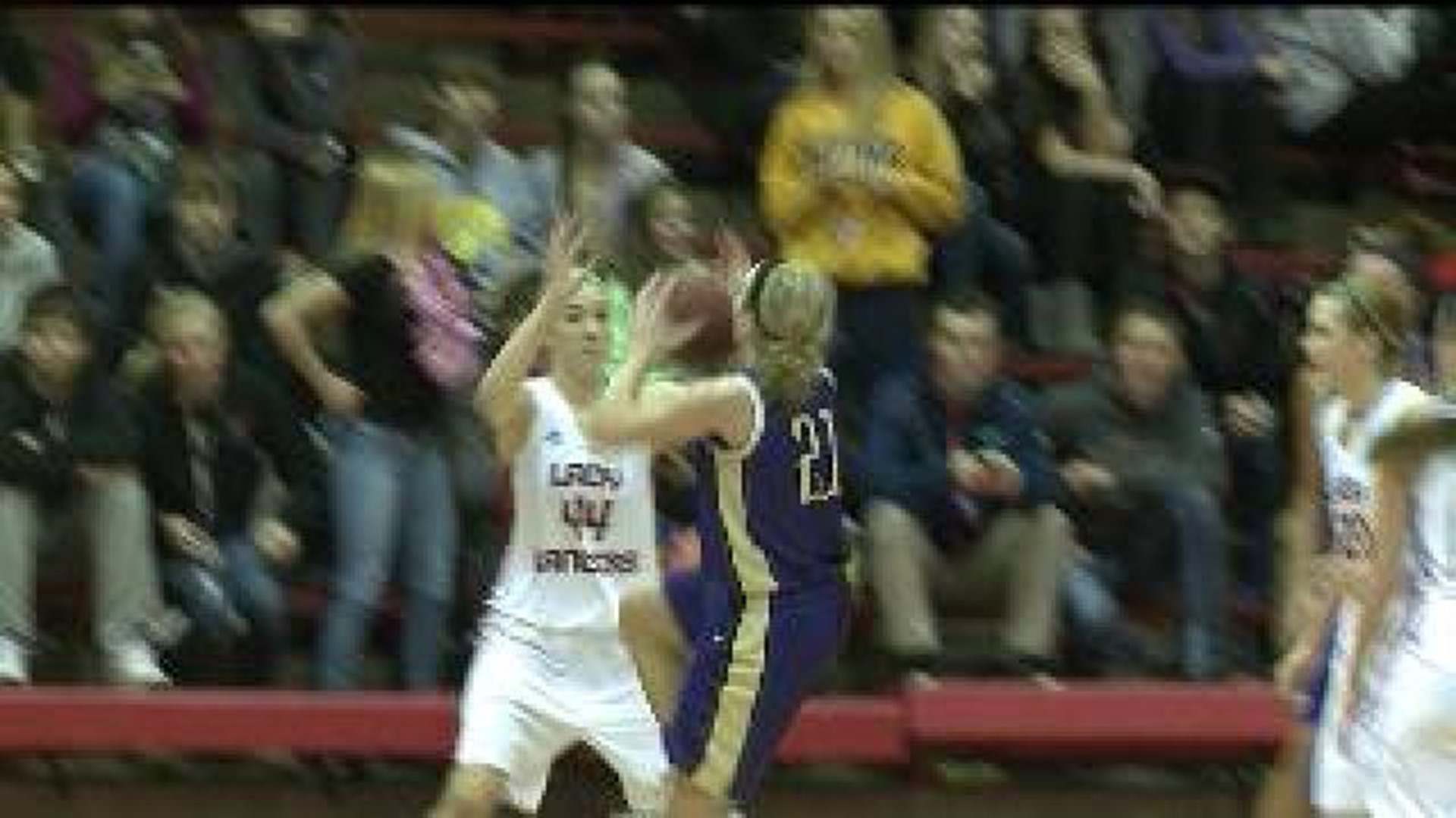 Muscatine Girls Stay Perfect With Big Road Win