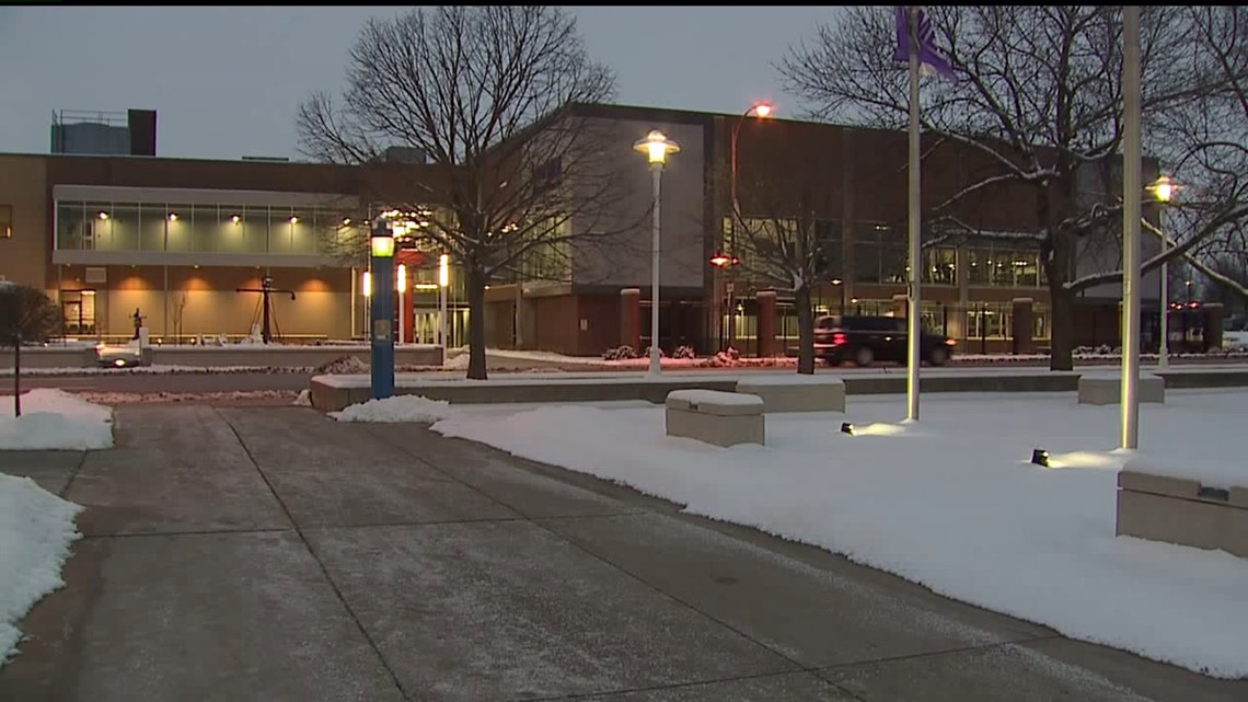 Davenport city council discusses Palmer College expansion