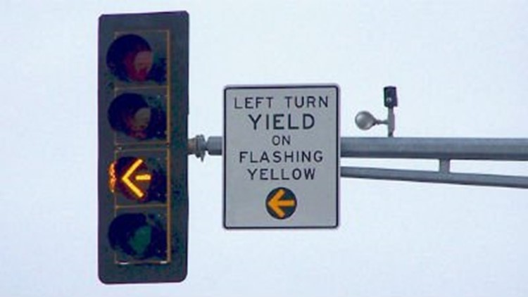 Area Intersections Get New Flashing Yellow Arrow Signal Lights Wqad Com